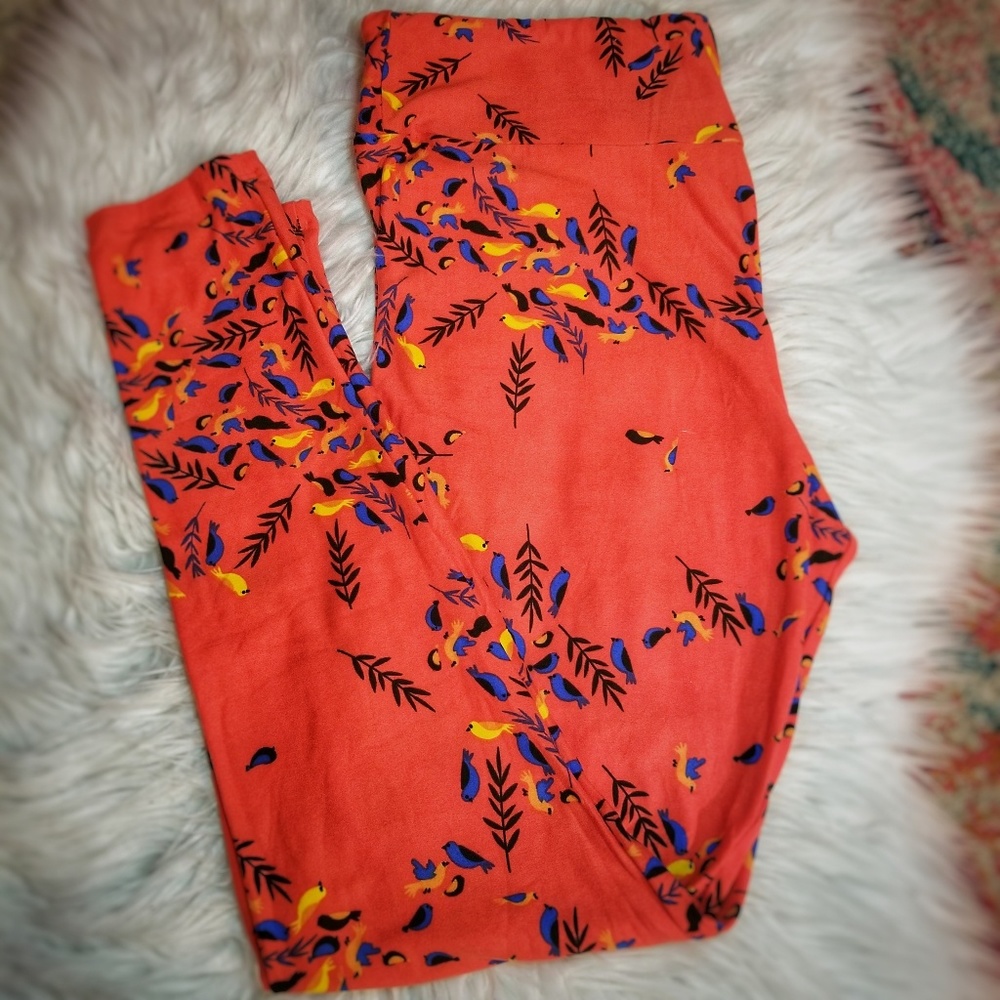 NWOT Lularoe leggings
